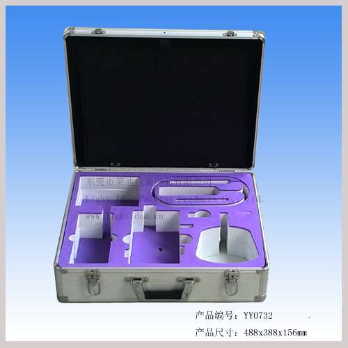厂家专业生产和设计高端医疗设备工具箱，高端医疗设备包装箱